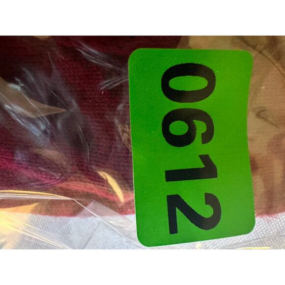 Liz Claiborne Women 1X  Red Botanical print 3/4 sleeve knit top - Picture 8 of 9